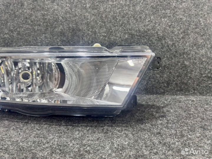 Птф передний правый Skoda Rapid NH3 2012-2017