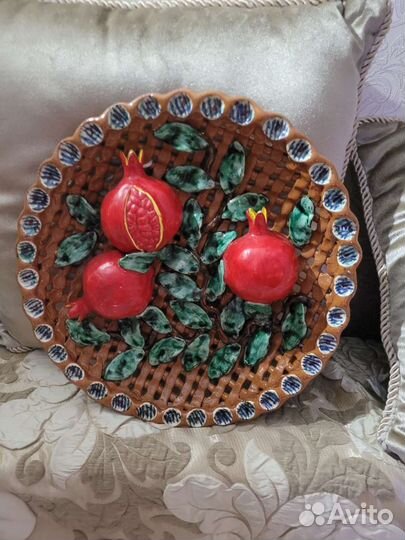 Тарелка настенная ручной работы