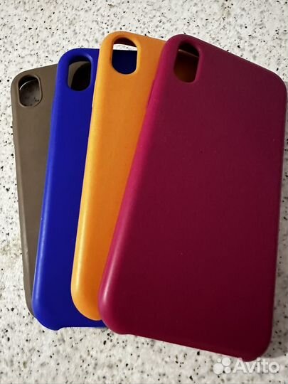 Чехол на iPhone xr за все 250