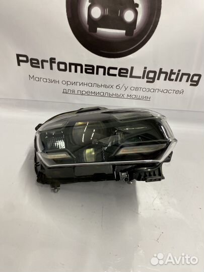 Porsche Taycan Black Matrix LED фара правая