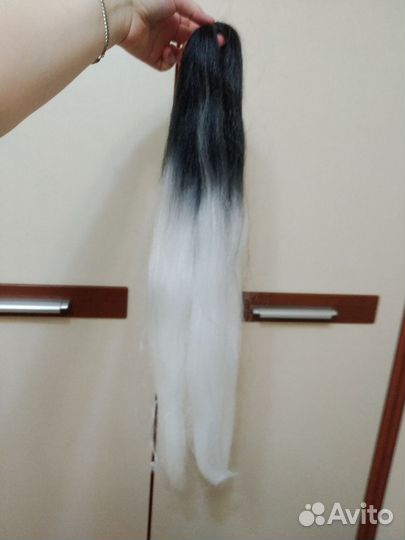 Канекалон (искусственные волосы)