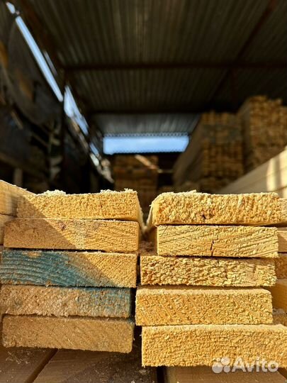Обрезная доска из хвойных пород 25х150х6000