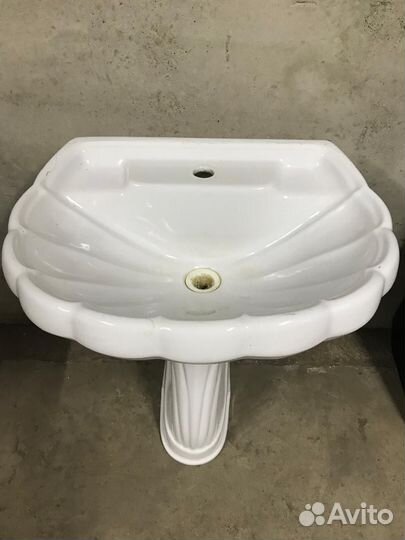 Раковина бу