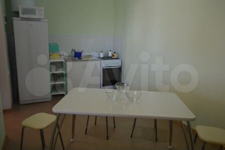 Комната 27 м², 2/2 эт.