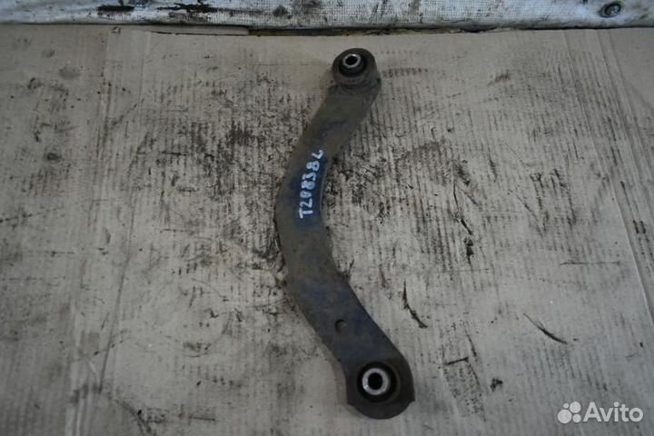 Рычаг подвески задний левый Dodge Caliber 1