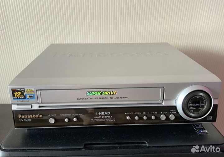 Видеомагнитофон Panasonic NV-SJ50