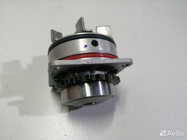 Насос водяной (помпа) Pathfinder (R50) II 2-й рест