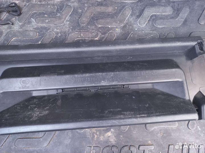 Контейнер для багажника на Шкода Актавия а7