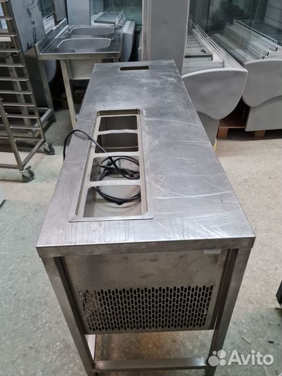 Холодильный стол