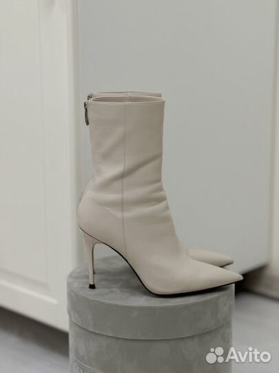 Ботильоны эконика 37 на брони