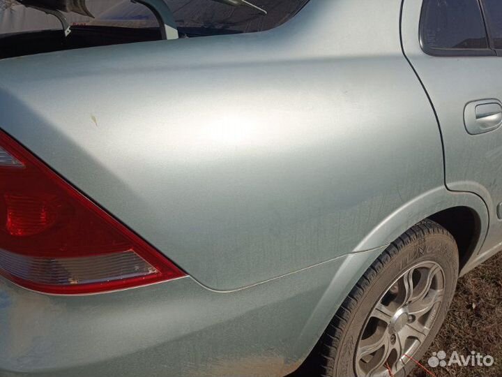 Крыло заднее правое Nissan Almera Classic B10
