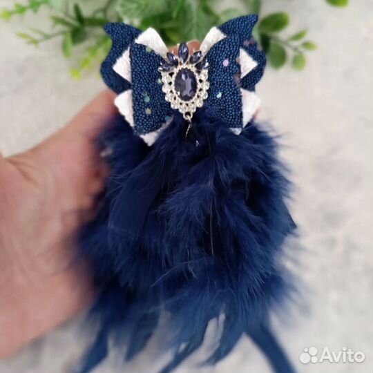 Бант на заколке