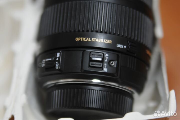 Объектив Sigma17-70mm 1:2.8-4 DC macro OS HSM