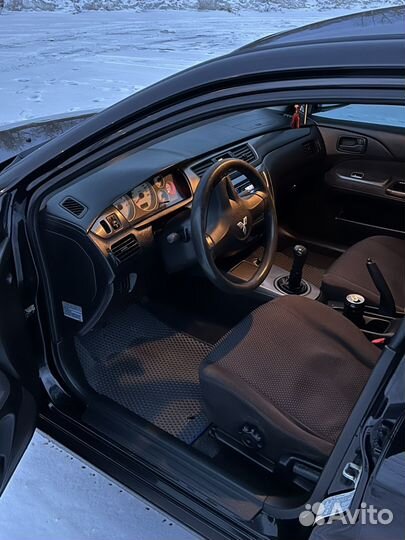 Mitsubishi Lancer 1.6 МТ, 2006, 200 000 км