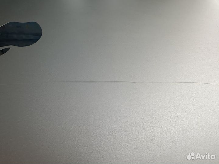 Macbook pro 15 2018 i7 16gb