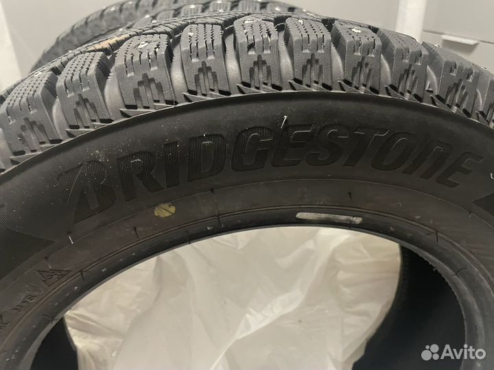 Bridgestone Ice Cruiser 7000S 185/65 R15