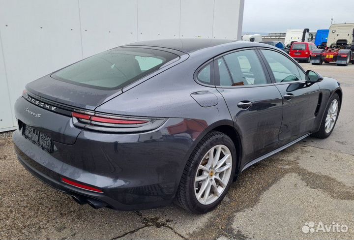 В разборе Porsche Panamera 4 S 971