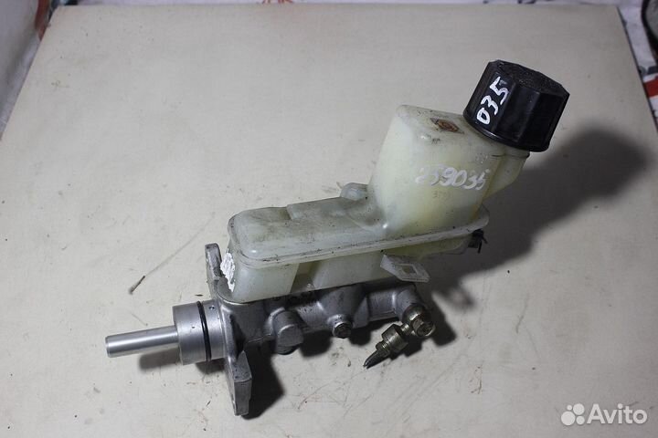 Главный тормозной цилиндр mazda gyew