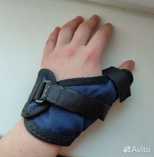 Фиксатор (шина) для большого пальца