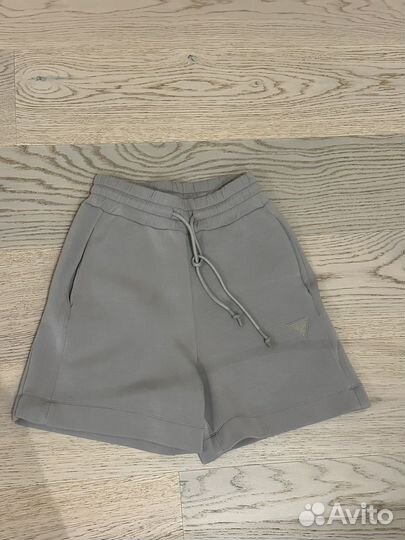 Спортивный костюм женский