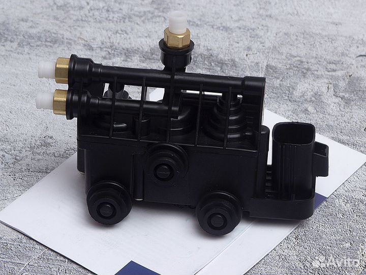 Блок клапанов Range Rover L322