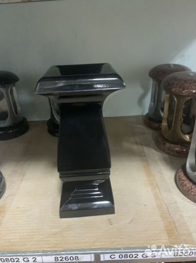 Ваза квадратная ритуальная искуственный гранит