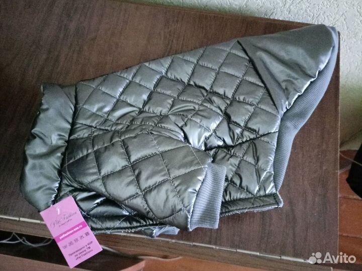 Комбинезоны, куртки для собак