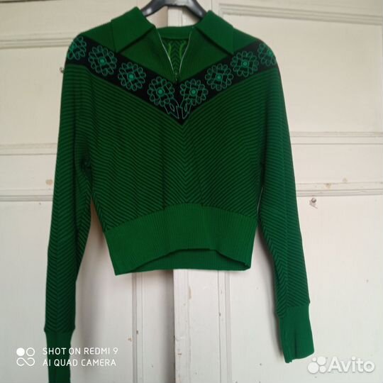 Кофта шерстяная женская