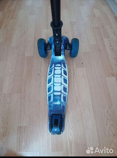 Самокат детский трехколесный бу