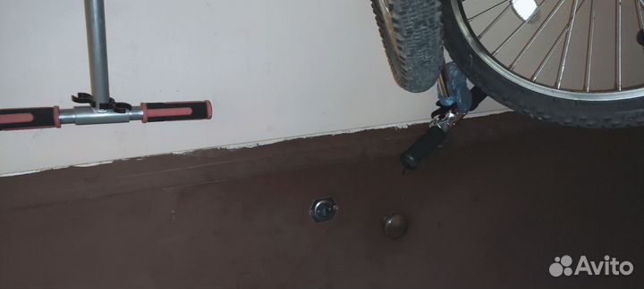 Входная, железная дверь