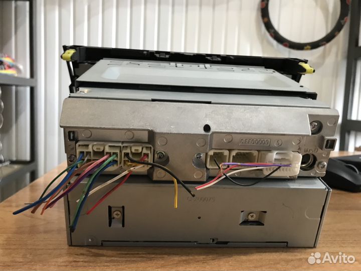 Магнитофон Тайота раф 4 заводской