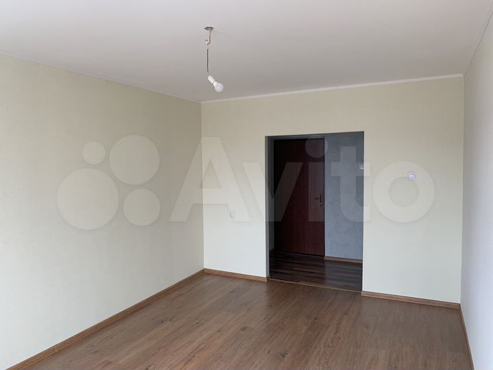 2-к. квартира, 51 м², 1/9 эт.