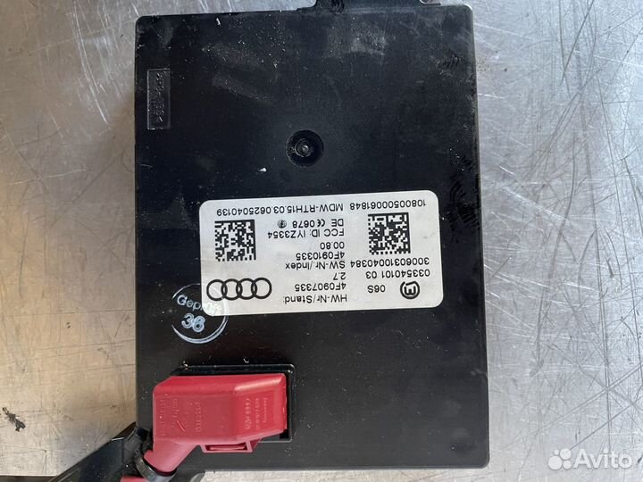 Блок бесключевого доступа audi A6C6 4F0907335