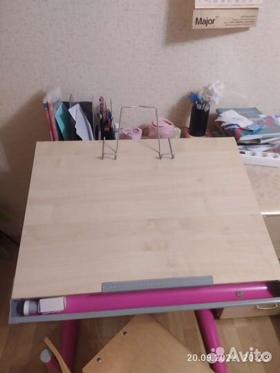 Растущая парта и стул