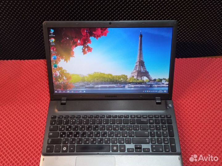 Ноутбук Samsung NP355, A6 2.7Ghz, 8gb, SSD256