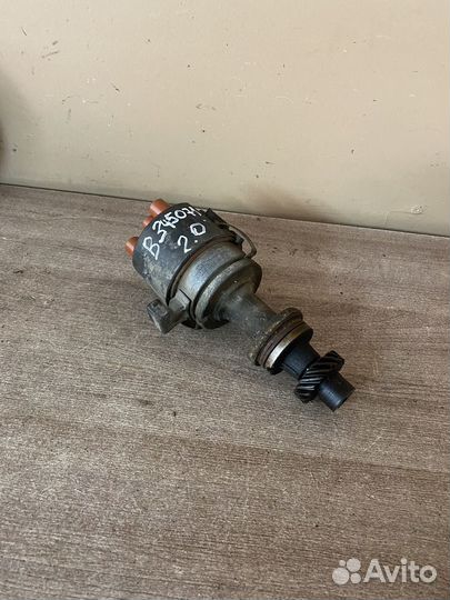 Трамблер Passat B3 2.0-Audi 80/100 2.0