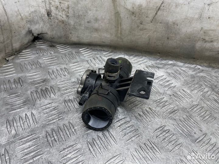 Тройник системы охлаждения Mitsubishi Lancer 10