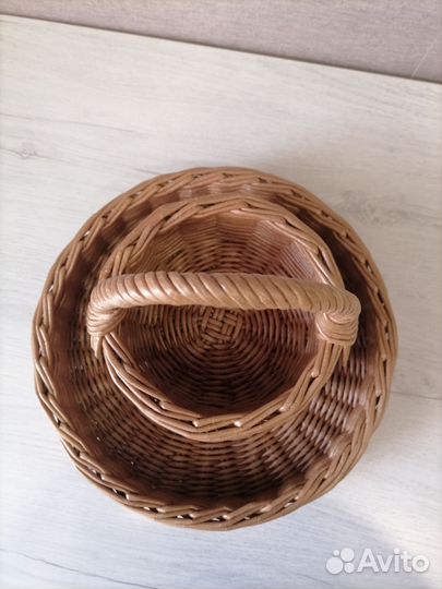 Набор плетеных корзин
