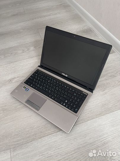 Ноутбук asus i7 nvidia gt 12gb ssd 256gb 15.6