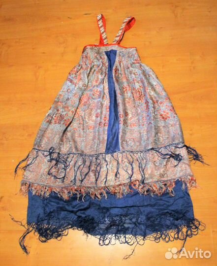 Старинный женский костюм (77) *