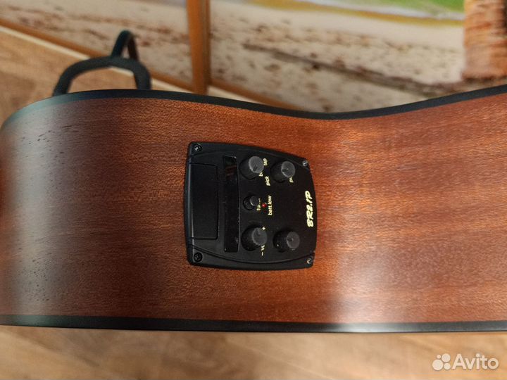 Электроакустическая 12 стр. гитара Baton Rouge