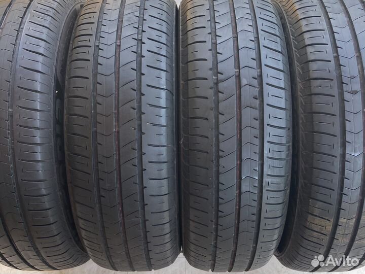 Bridgestone Ecopia NH100 RV 215/65 R16 98H