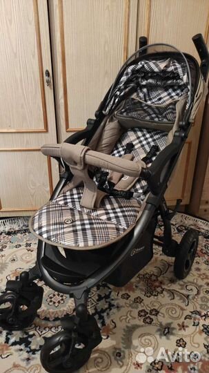 Прогулочная коляска новая
