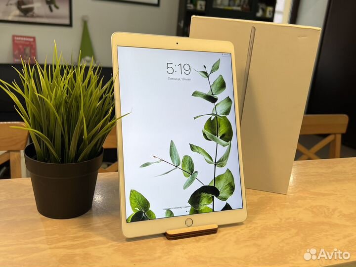 Apple iPad Air 3 64Gb WiFi Silver RU акб 90