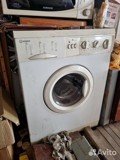 Стиральная машина indesit