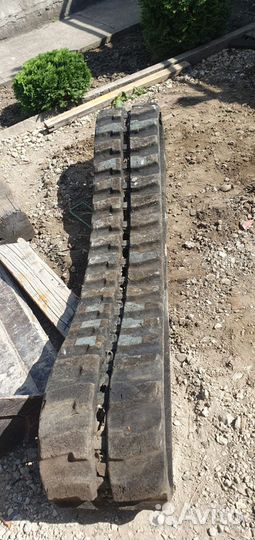 Гусеница для миниэкскаватора