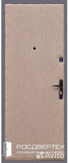 Входная металлическая дверь в квартиру