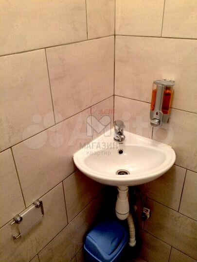 Комната 12 м² в 4-к., 1/6 эт.