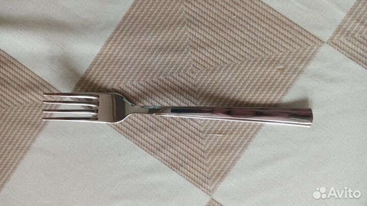 Аренда посуды тарелок бокалов столовых приборов