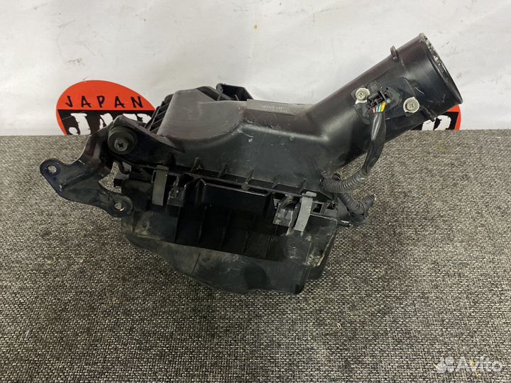 Корпус воздушного фильтра Infiniti EX J50